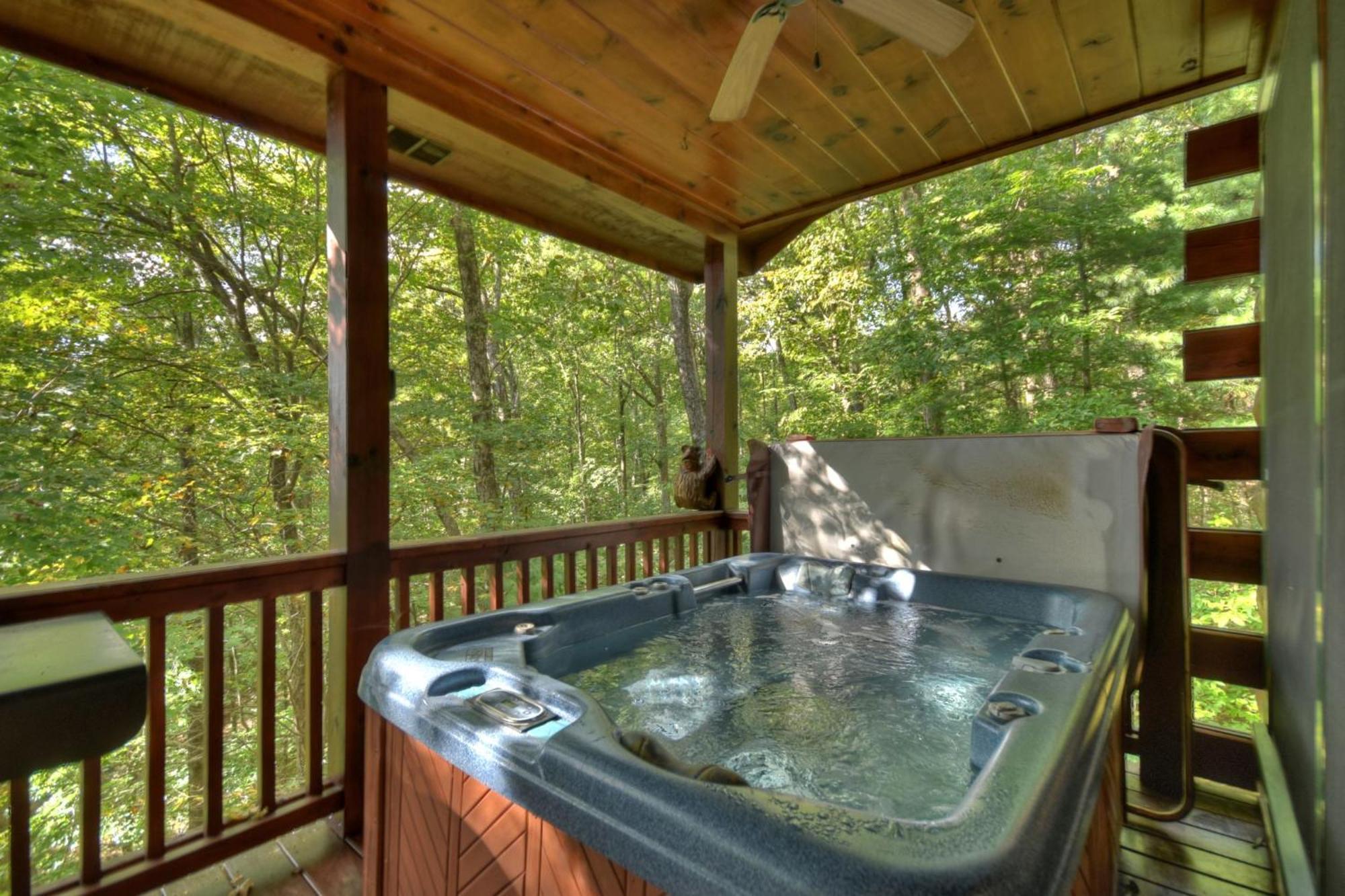 Bearfoot Ridge Wood-Burning Fireplace Cozy Hot Tub Serene Views Ellijay Kültér fotó