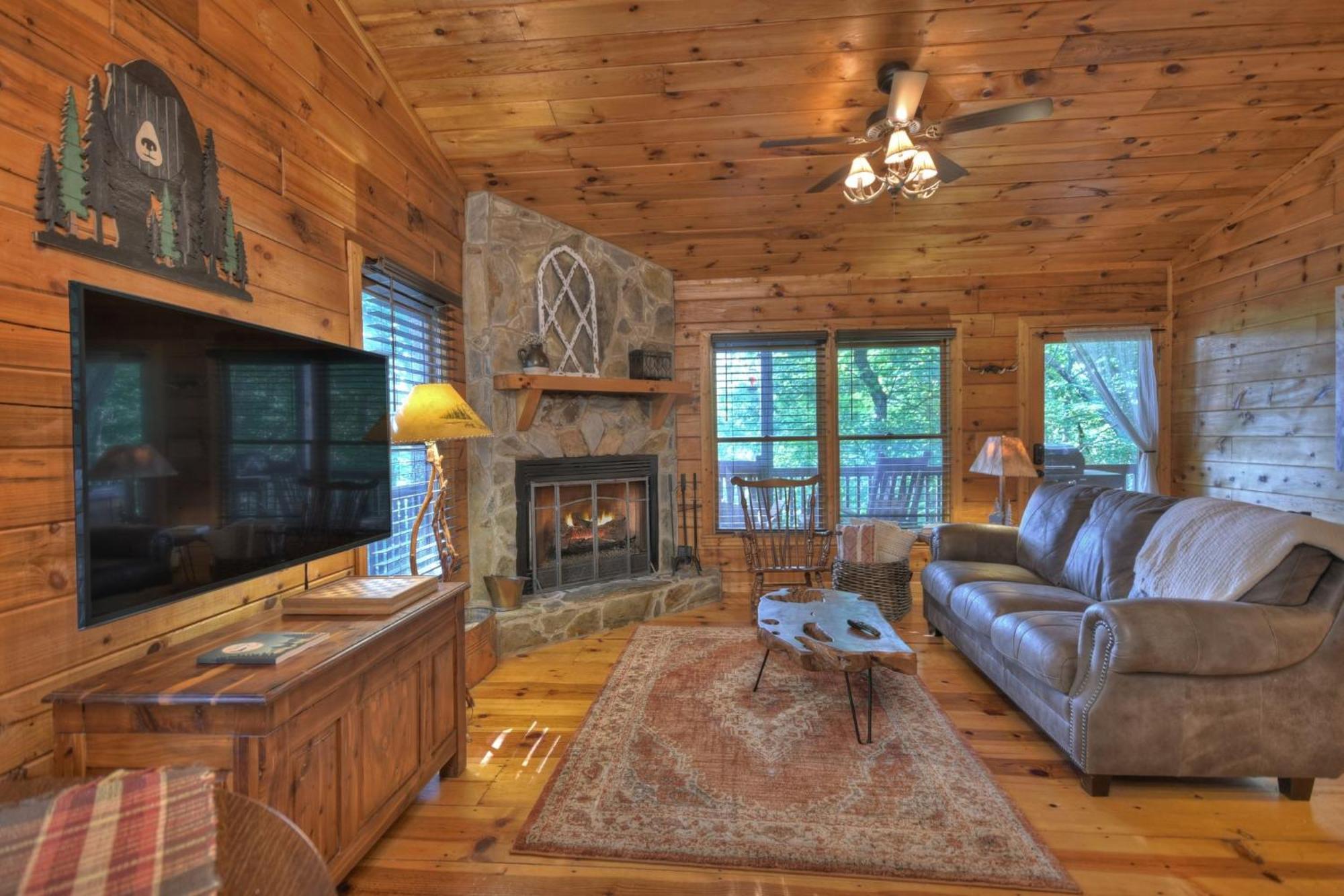 Bearfoot Ridge Wood-Burning Fireplace Cozy Hot Tub Serene Views Ellijay Kültér fotó